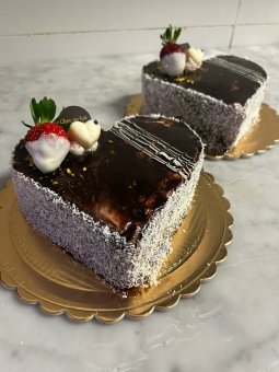 Choc Au Lait Patisserie Discounts - Malta Food & Drink Discounts & Offer on Coupon Club.mt - 10% Discount on Cakes & Gateaux