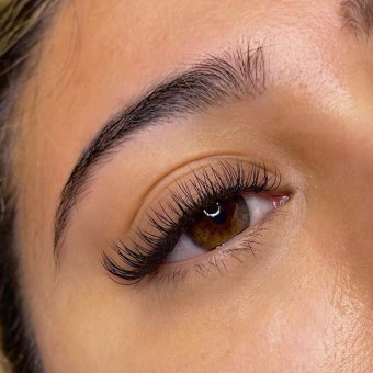 Sisi Therapy Massage Discounts - Malta Health & Beauty Discounts & Offer on Coupon Club.mt - 10% Discount on Classic Full Eyelash Set